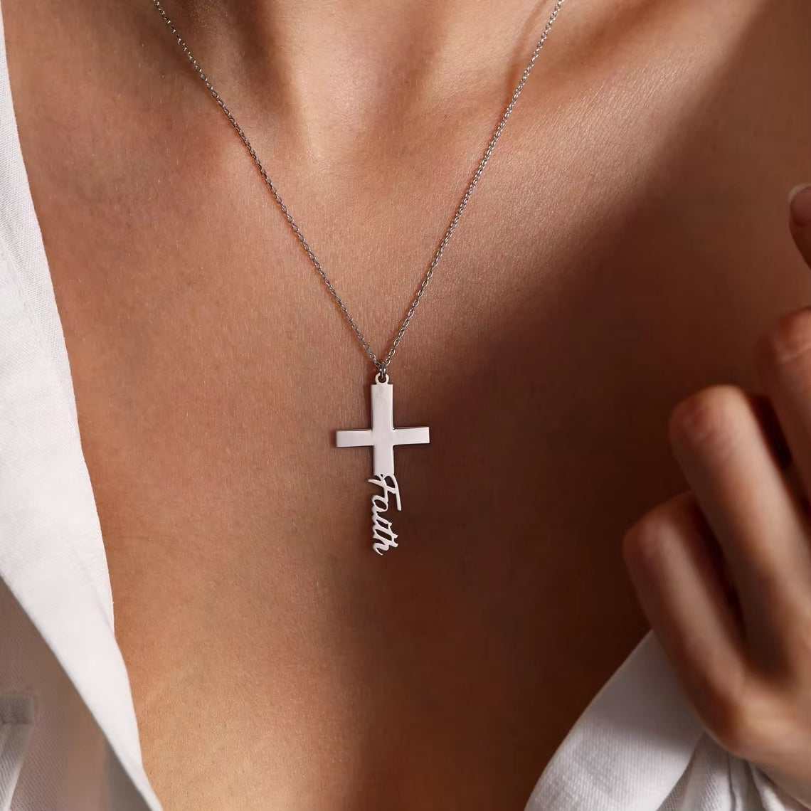 Personalisierte Kreuz-Halskette